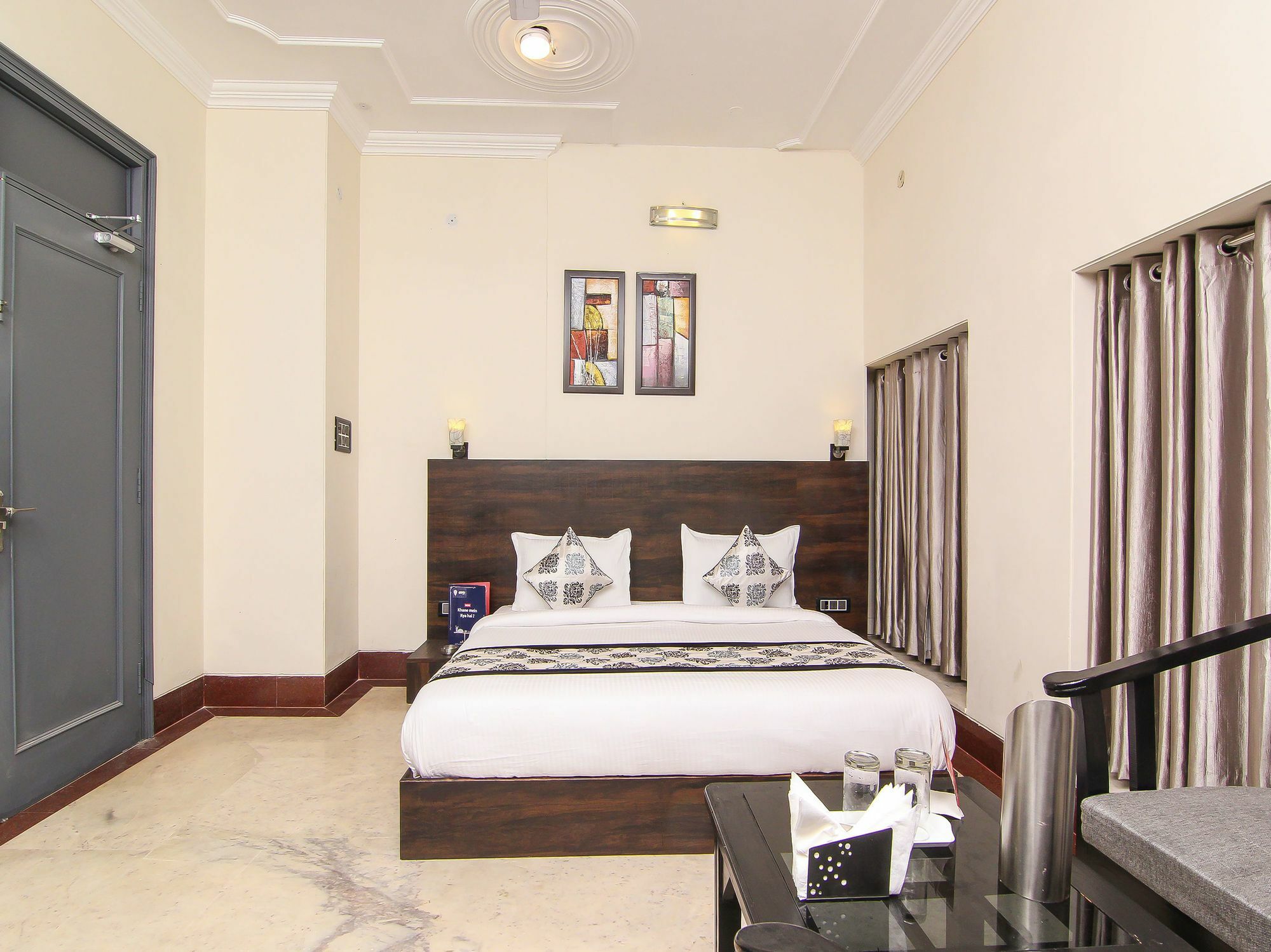 Hotel Oyo 12339 Serenity 2